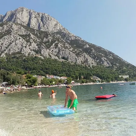 Apartman Rustico * Gradac (Split-Dalmatia)